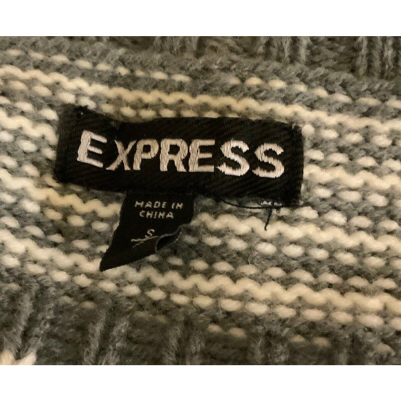 Express Cardigan Womens Small Petite Snowflake Isle Pattern Merino Wool Sweater - Picture 7 of 10